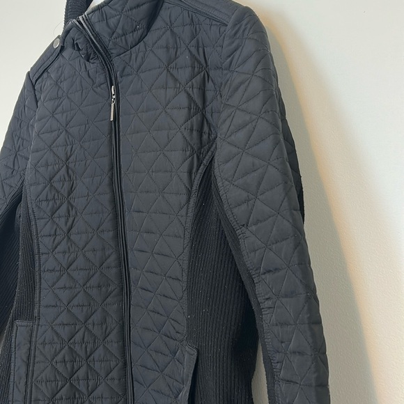 Weatherproof Black Quilted Jacket With Side Stretch, Large - Picture 4 of 12
